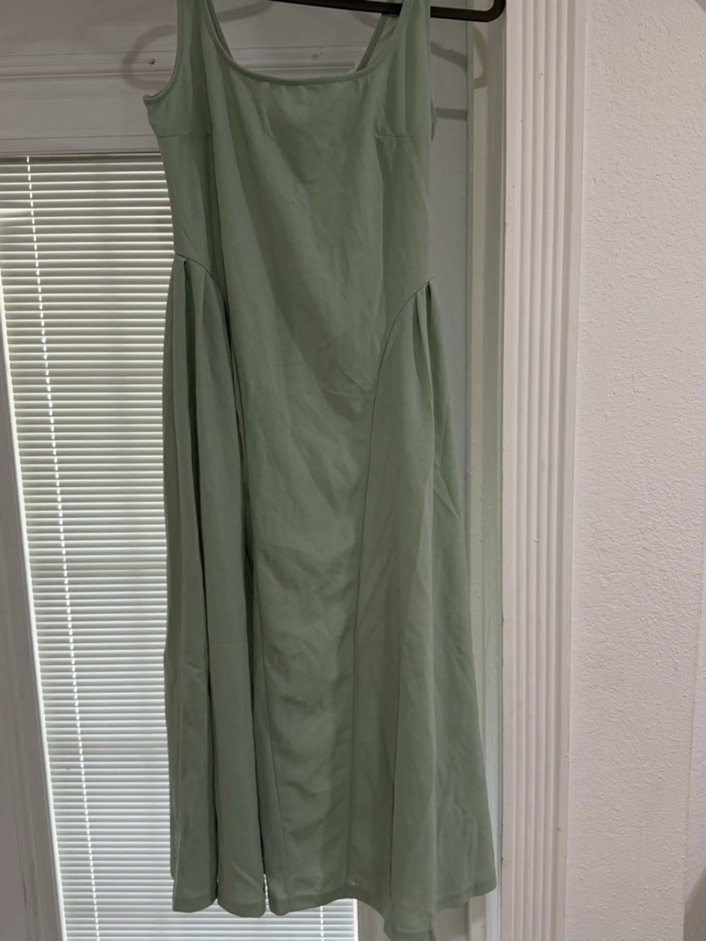 Cider NWT Sage Green Sleeveless Midi Dress